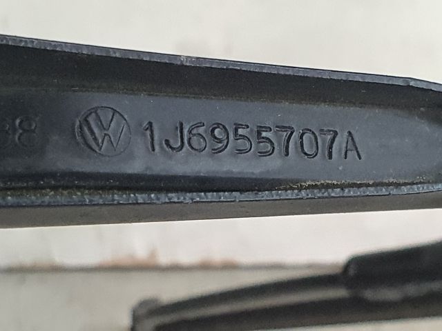 bontott VW GOLF IV Hátsó Ablaktörlő Kar