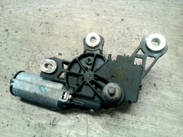 bontott VW GOLF IV Hátsó Ablaktörlő Motor