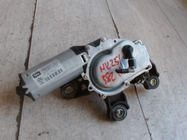 bontott VW GOLF IV Hátsó Ablaktörlő Motor