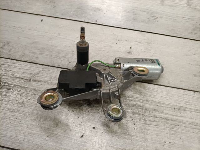 bontott VW GOLF IV Hátsó Ablaktörlő Motor