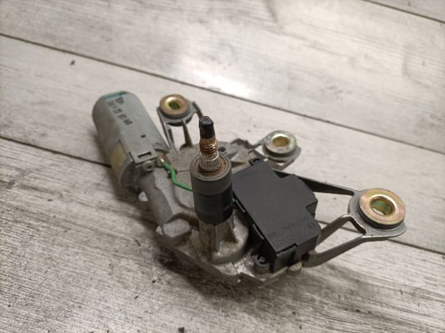 bontott VW GOLF IV Hátsó Ablaktörlő Motor