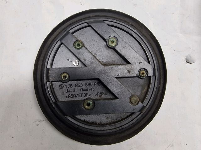 bontott VW GOLF IV Hátsó Embléma