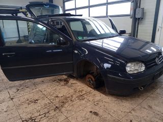 bontott VW GOLF IV Hátsó Embléma