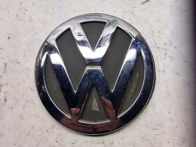 bontott VW GOLF IV Hátsó Embléma