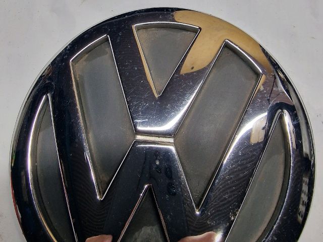 bontott VW GOLF IV Hátsó Embléma
