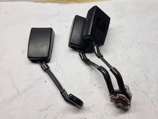 bontott VW GOLF IV Hátsó középső Biztonsági Öv Csat