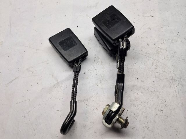 bontott VW GOLF IV Hátsó középső Biztonsági Öv Csat