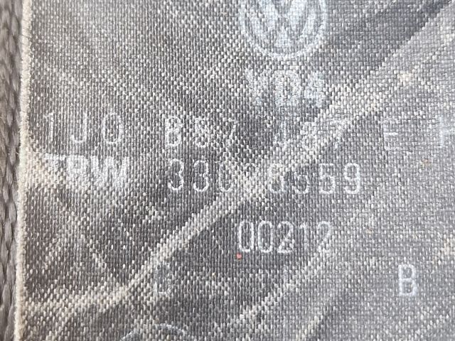 bontott VW GOLF IV Hátsó középső Biztonsági Öv Csat