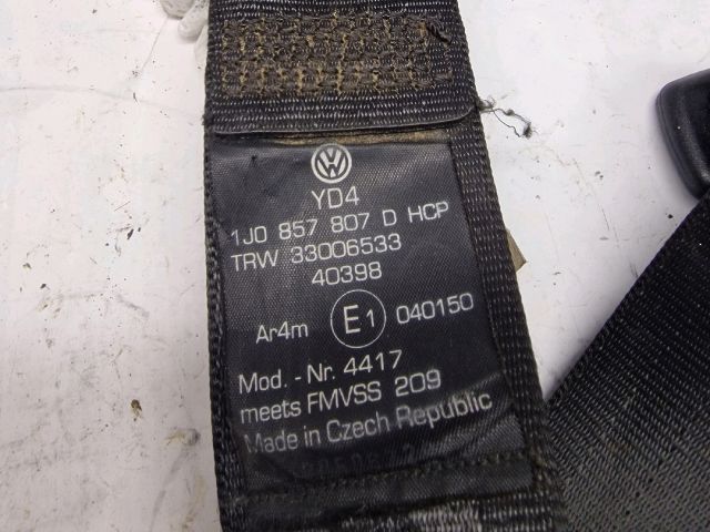 bontott VW GOLF IV Hátsó középső Biztonsági Öv