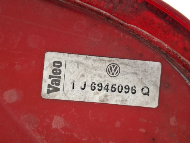 bontott VW GOLF IV Hátsó Lámpa Szett