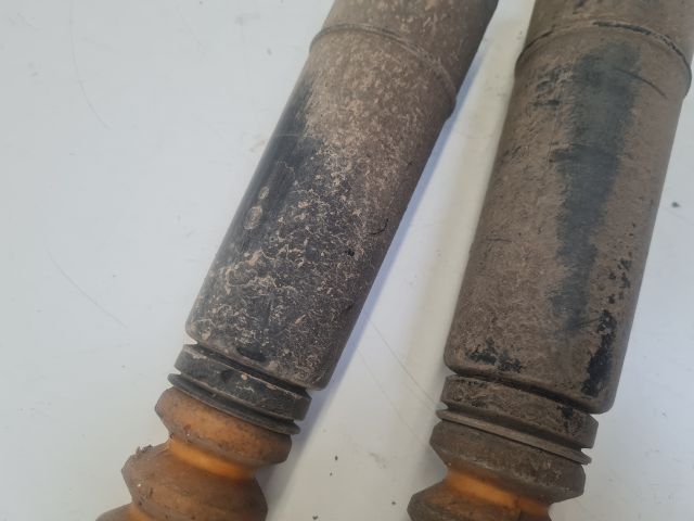 bontott VW GOLF IV Hátsó Lengéscsillapító Pár