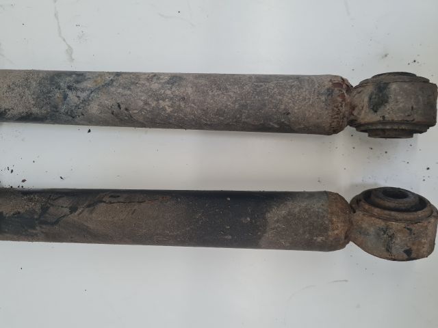 bontott VW GOLF IV Hátsó Lengéscsillapító Pár