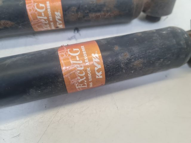 bontott VW GOLF IV Hátsó Lengéscsillapító Pár