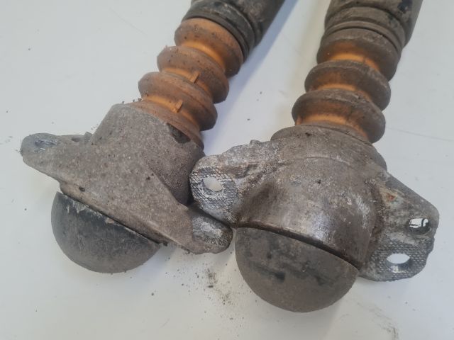 bontott VW GOLF IV Hátsó Lengéscsillapító Pár