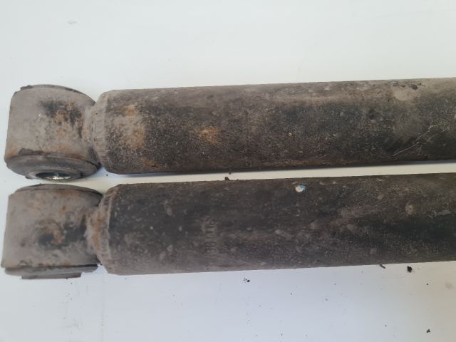 bontott VW GOLF IV Hátsó Lengéscsillapító Pár