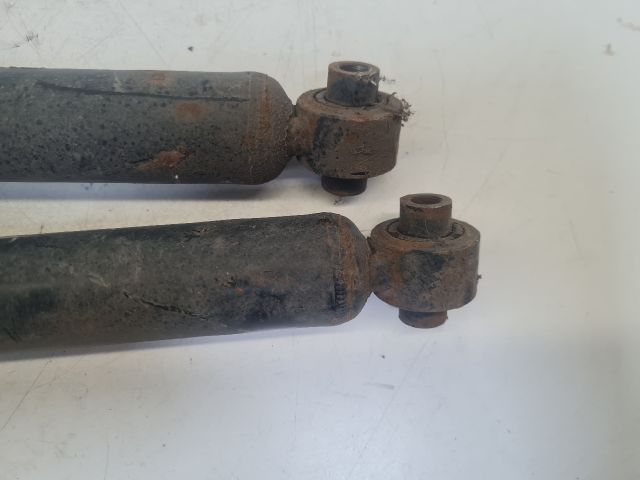 bontott VW GOLF IV Hátsó Lengéscsillapító Pár