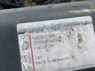 bontott VW GOLF IV Hátsó Lökhárító Merevítő (Fém)