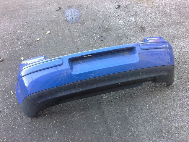 bontott VW GOLF IV Hátsó Lökhárító (Részeivel)