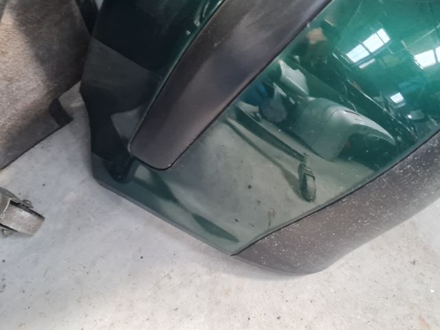 bontott VW GOLF IV Hátsó Lökhárító (Részeivel)