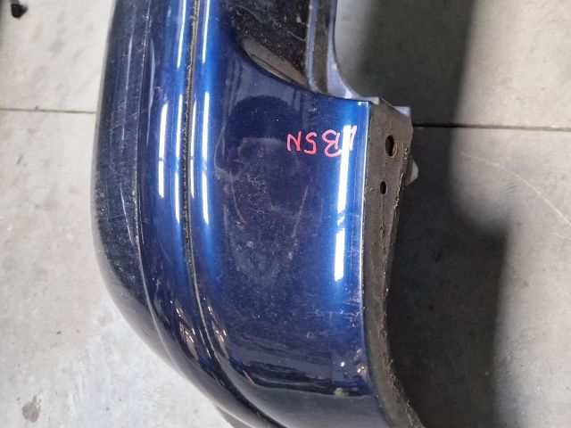 bontott VW GOLF IV Hátsó Lökhárító (Részeivel)