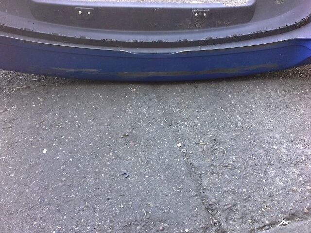 bontott VW GOLF IV Hátsó Lökhárító (Részeivel)