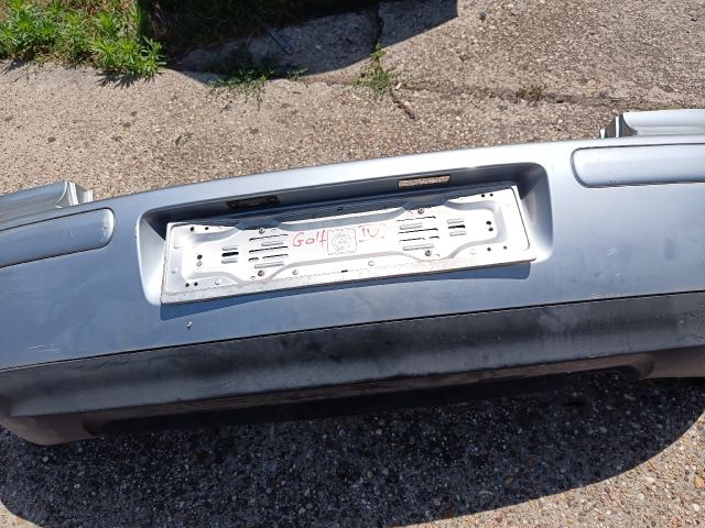 bontott VW GOLF IV Hátsó Lökhárító (Részeivel)