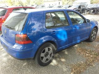 bontott VW GOLF IV Hátsó Lökhárító (Részeivel)