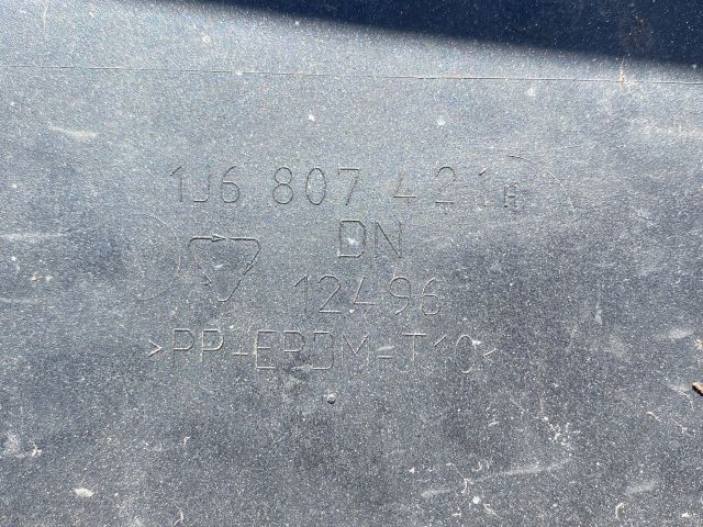 bontott VW GOLF IV Hátsó Lökhárító (Részeivel)