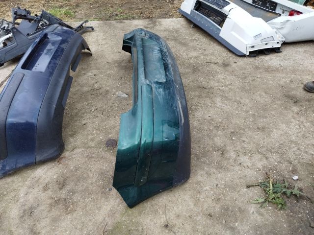 bontott VW GOLF IV Hátsó Lökhárító (Részeivel)