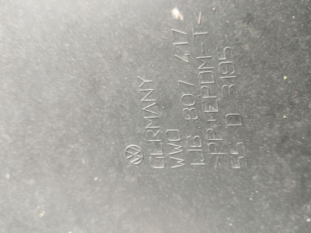 bontott VW GOLF IV Hátsó Lökhárító (Részeivel)