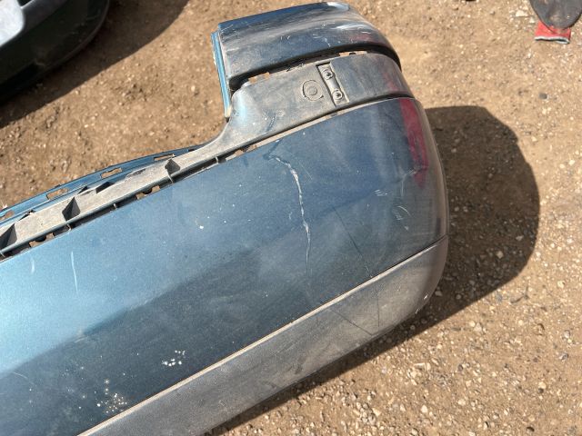 bontott VW GOLF IV Hátsó Lökhárító (Részeivel)