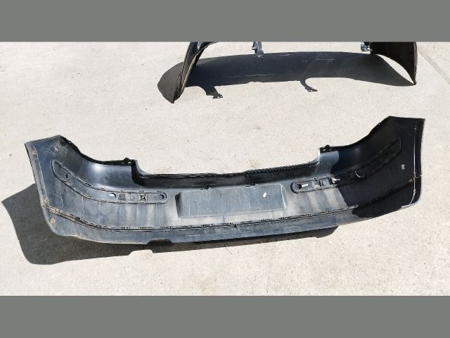 bontott VW GOLF IV Hátsó Lökhárító (Részeivel)