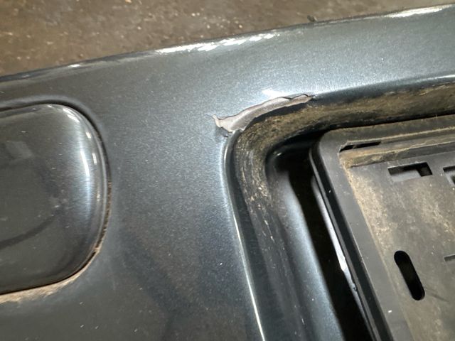 bontott VW GOLF IV Hátsó Lökhárító (Részeivel)