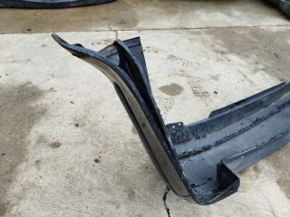 bontott VW GOLF IV Hátsó Lökhárító (Részeivel)