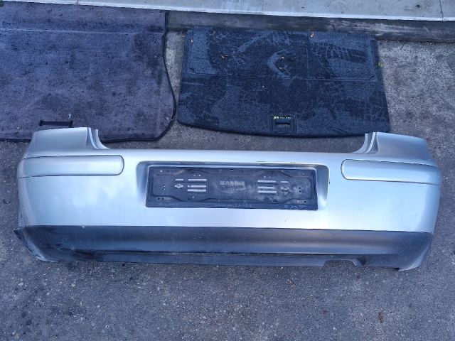 bontott VW GOLF IV Hátsó Lökhárító (Részeivel)