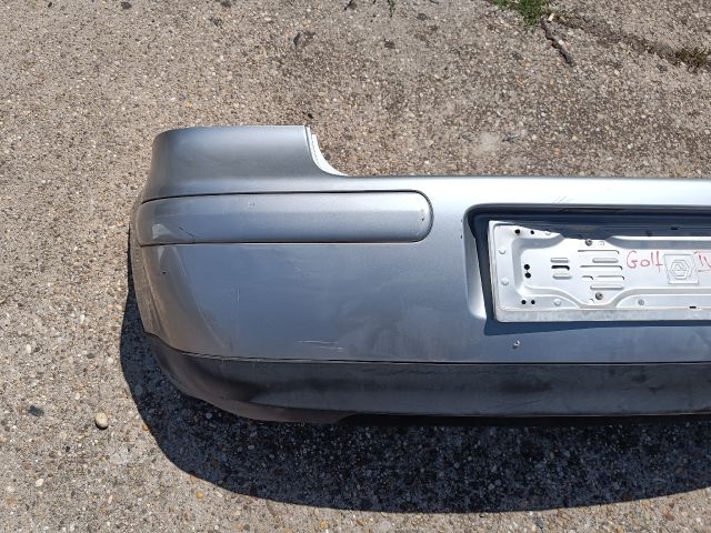 bontott VW GOLF IV Hátsó Lökhárító (Részeivel)