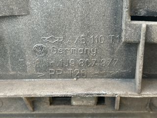 bontott VW GOLF IV Hátsó Lökhárító (Üresen)