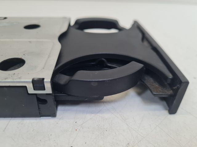 bontott VW GOLF IV Hátsó Pohártartó