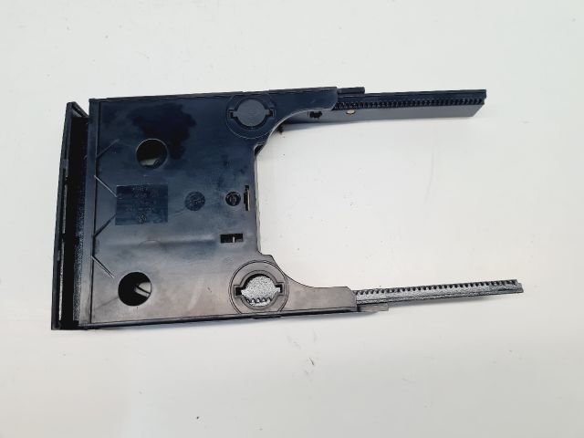 bontott VW GOLF IV Hátsó Pohártartó