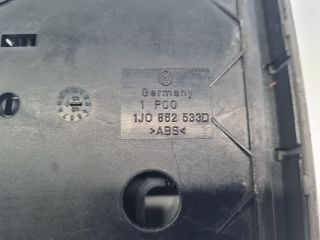 bontott VW GOLF IV Hátsó Pohártartó