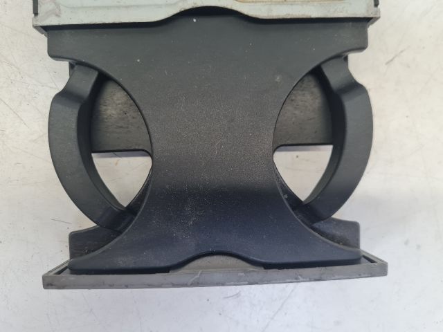 bontott VW GOLF IV Hátsó Pohártartó