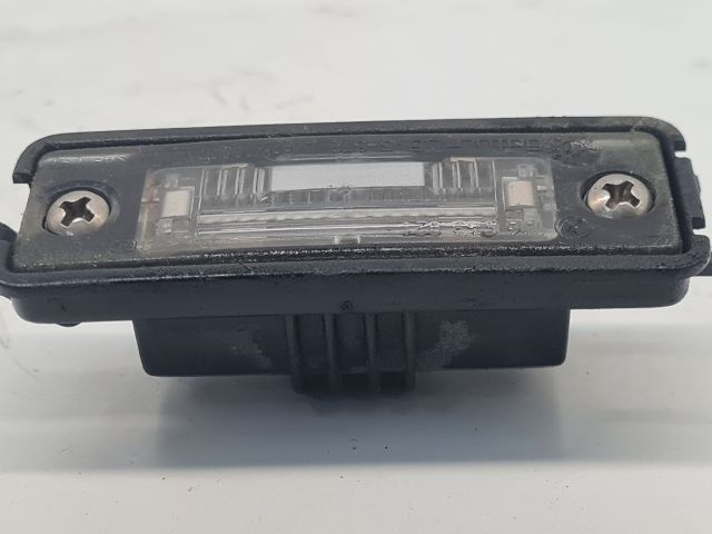 bontott VW GOLF IV Hátsó Rendszámtábla Világítás