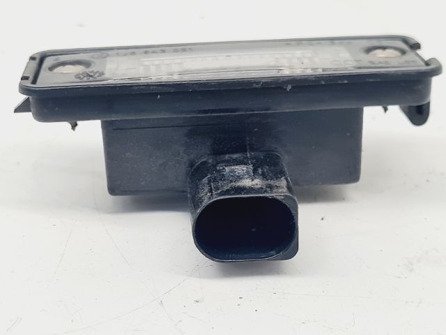 bontott VW GOLF IV Hátsó Rendszámtábla Világítás