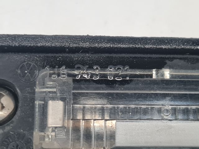 bontott VW GOLF IV Hátsó Rendszámtábla Világítás