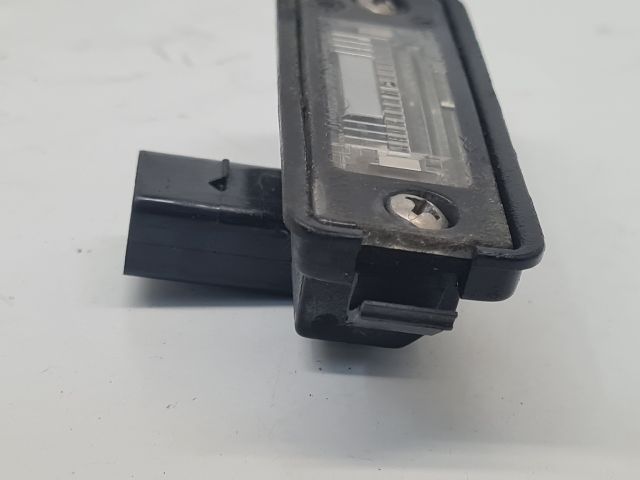 bontott VW GOLF IV Hátsó Rendszámtábla Világítás