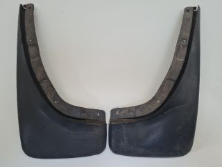 bontott VW GOLF IV Hátsó Sárvédő Gumi Pár