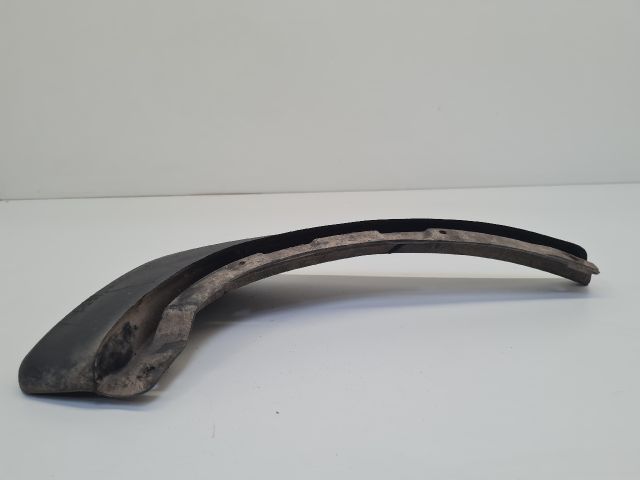 bontott VW GOLF IV Hátsó Sárvédő Gumi Pár