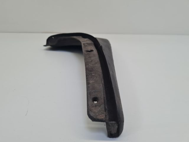 bontott VW GOLF IV Hátsó Sárvédő Gumi Pár