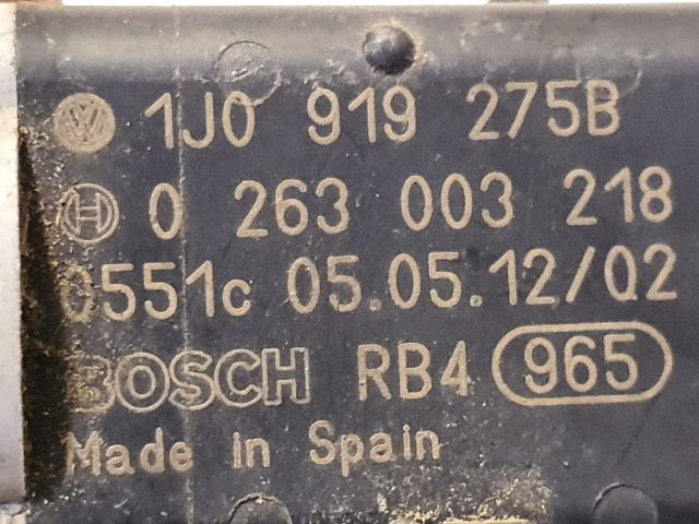 bontott VW GOLF IV Hátsó Tolatóradar Fej