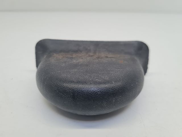 bontott VW GOLF IV Hátsó Vonószem Burkolat